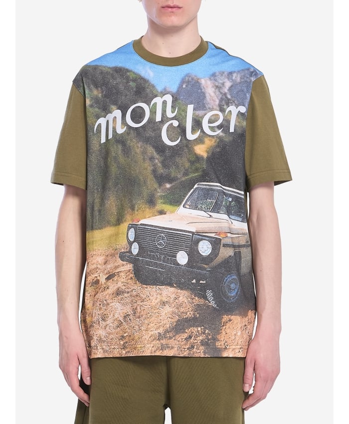 p25_moncler-mercedes_p25-moncler-mercedes-8c0000389ab9816.jpg