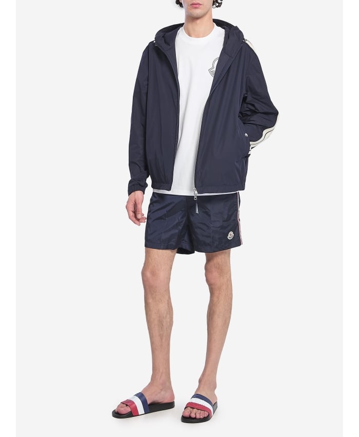 p25_moncler_p25-moncler-1a001875987674s1p.jpg