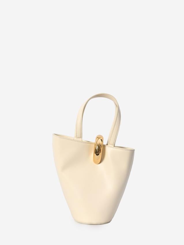p25_jacquemus_p25-jacquemus-243ba38930001153p.jpg