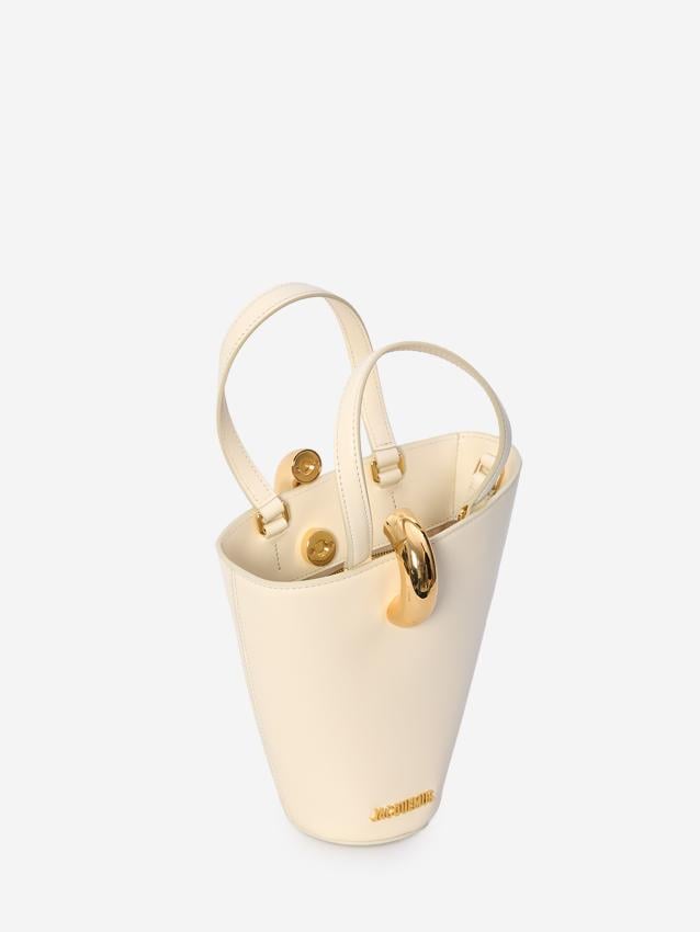 p25_jacquemus_p25-jacquemus-243ba38930001154p.jpg