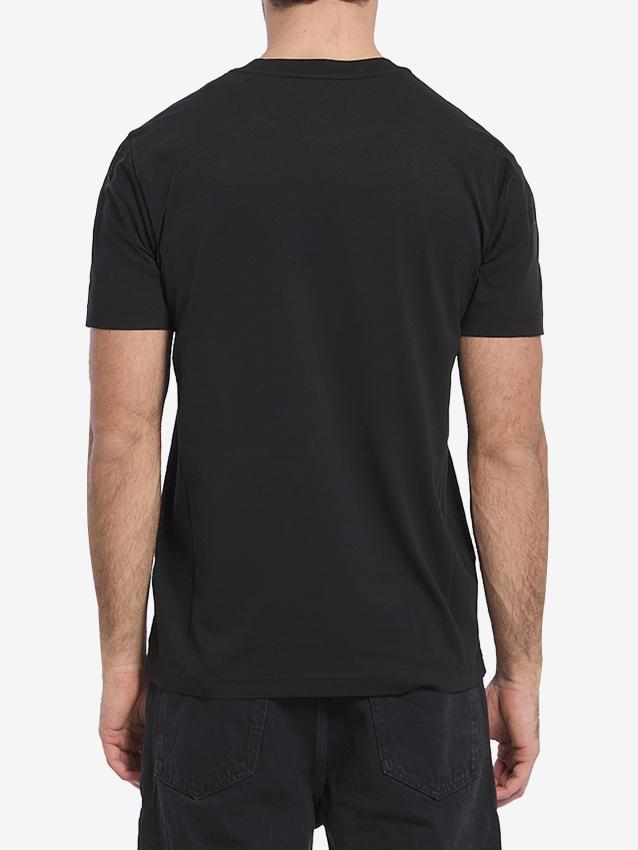 p25_moncler_p25-moncler-8c0002889a179991p.jpg