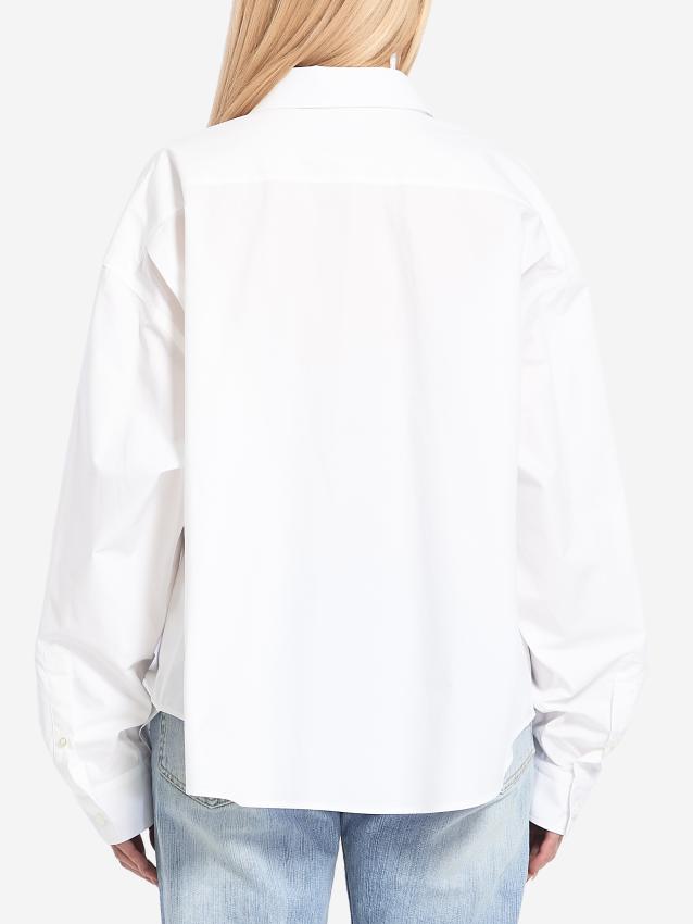 p25_balenciaga_p25-balenciaga-814101tnm6090002p.jpg