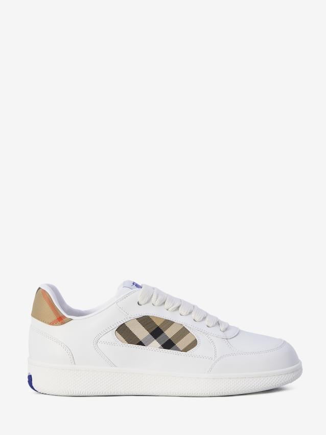 p25_burberry_p25-burberry-8108649a1464.jpg