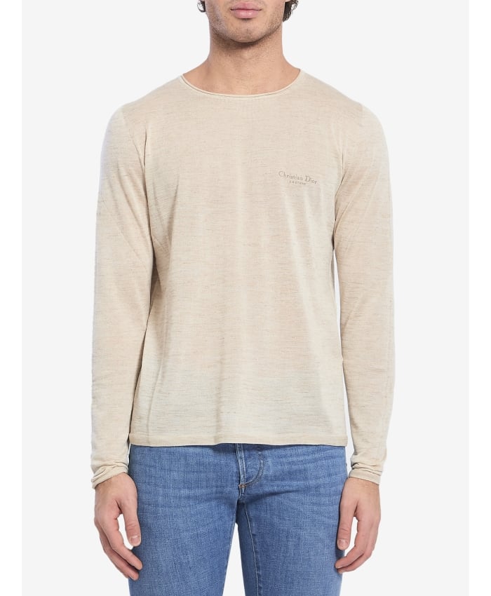 p25_dior-homme_p25-dior-homme-583m609am007080.jpg
