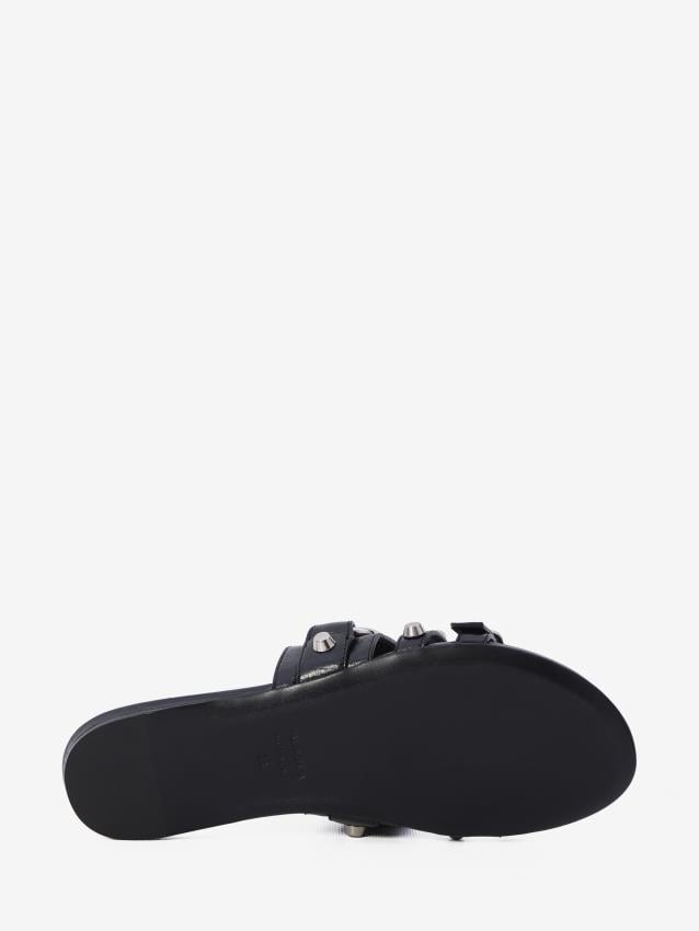 p25_balenciaga_p25-balenciaga-834692wad4y10805p.jpg