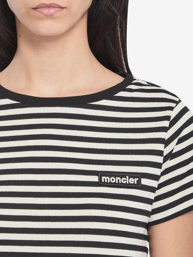 p25_moncler_p25-moncler-8c0004989azcf092p.jpg