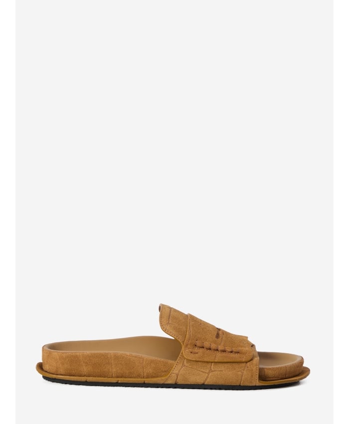 p25_jacquemus_p25-jacquemus-251f01724355830.jpg