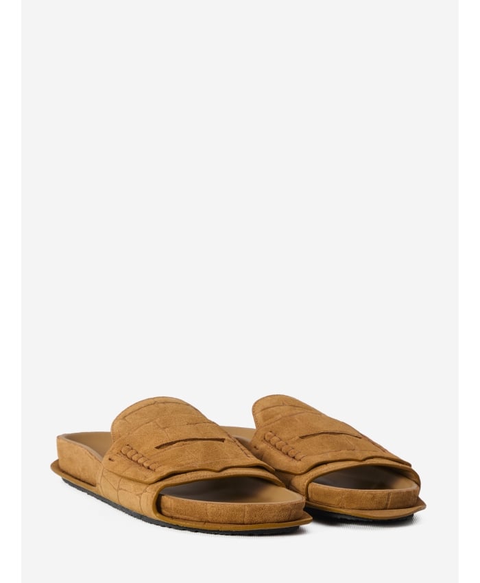 p25_jacquemus_p25-jacquemus-251f017243558302p.jpg