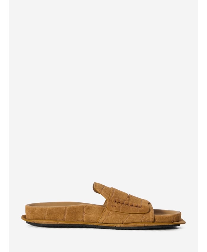 p25_jacquemus_p25-jacquemus-251f017243558303p.jpg