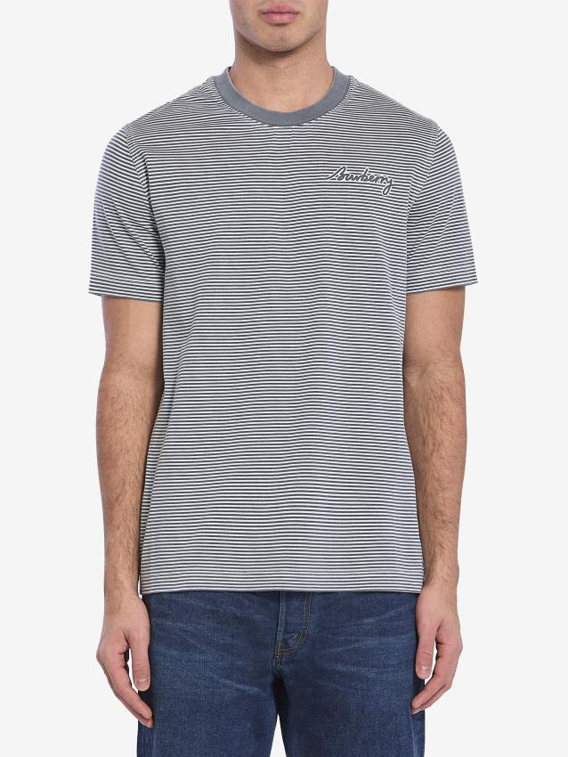 p25_burberry_p25-burberry-8109141c2473.jpg