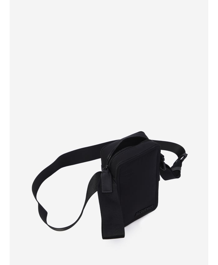 p25_jacquemus_p25-jacquemus-235ba09131749904p.jpg