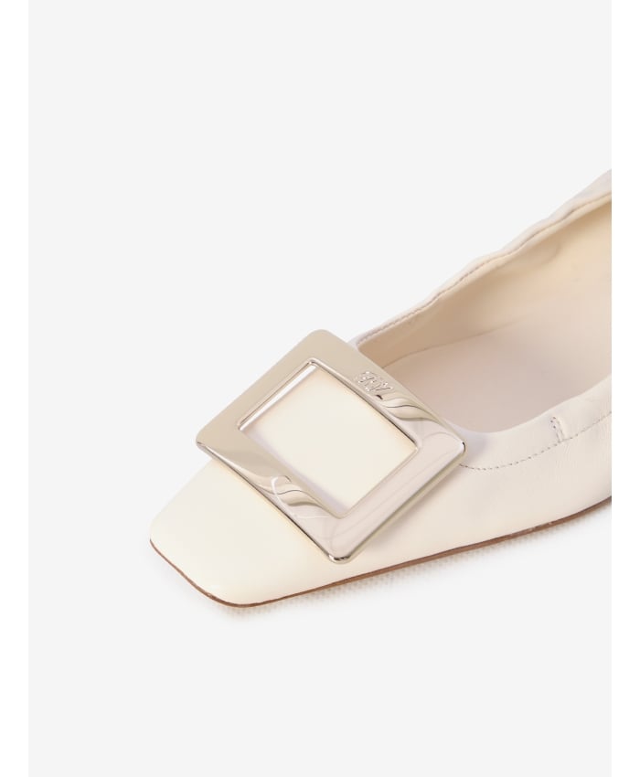p25_roger-vivier_p25-roger-vivier-rvw7594104091tc0196p.jpg