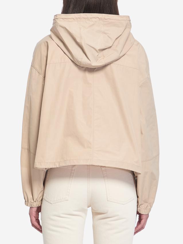 p25_moncler_p25-moncler-1a00110549p320j1p.jpg
