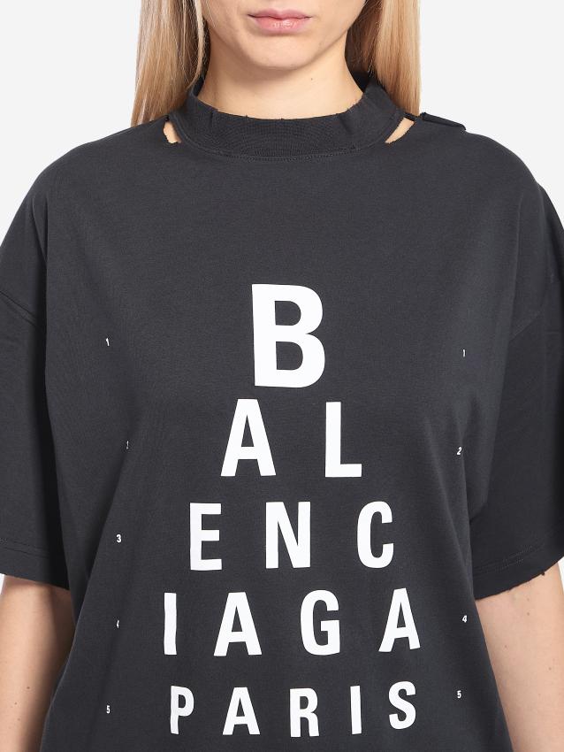 p25_balenciaga_p25-balenciaga-811688trvu690342p.jpg