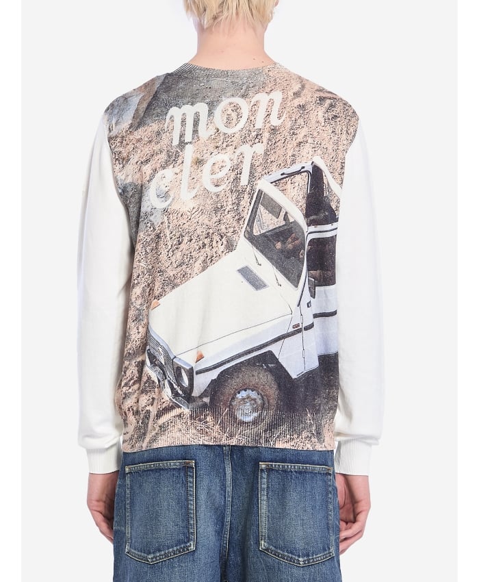 p25_moncler-mercedes_p25-moncler-mercedes-9c00004m11130341p.jpg