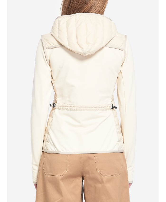 p25_moncler-grenoble_p25-moncler-grenoble-8g0000189aw004a1p.jpg