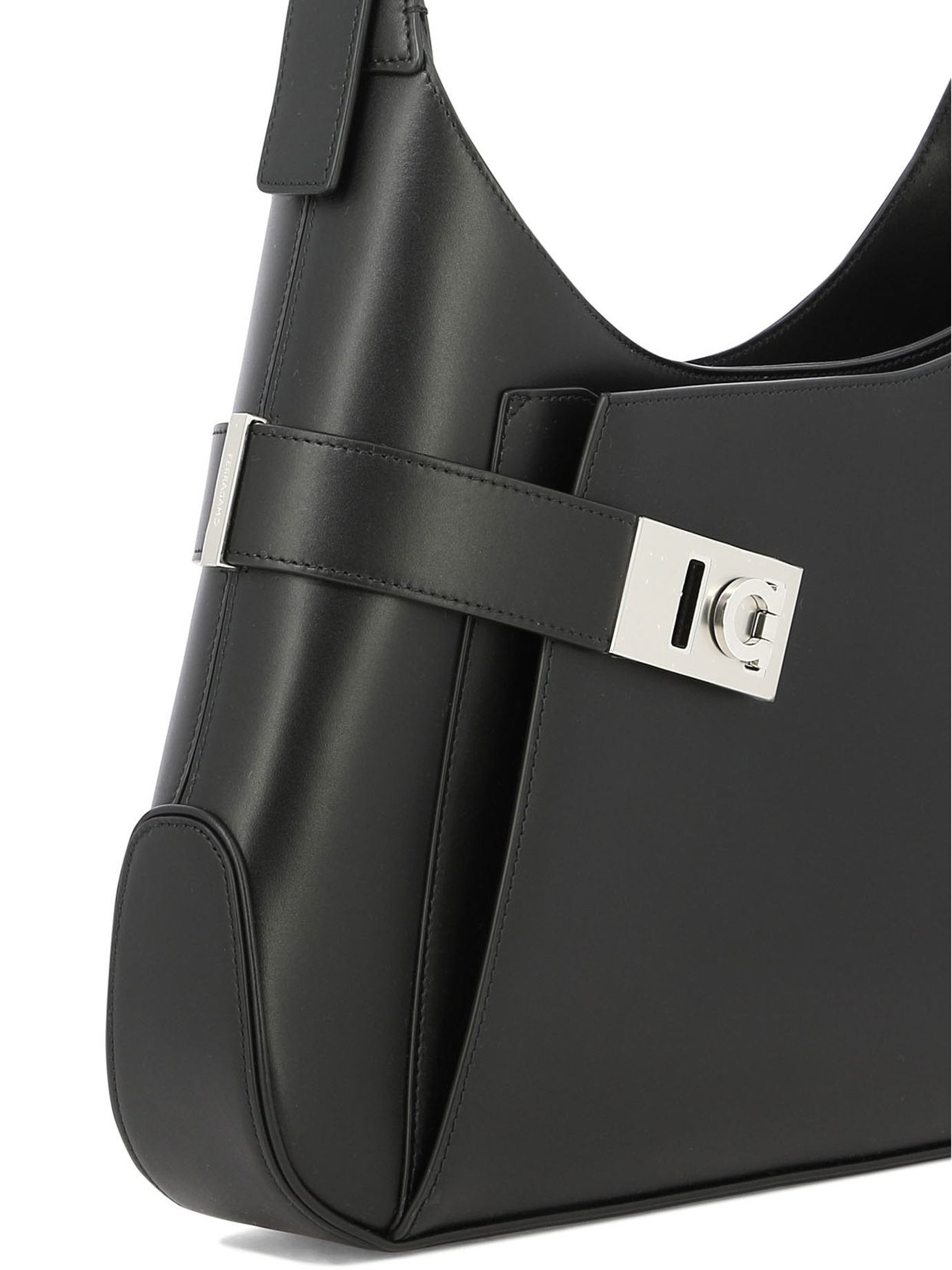 20231214213144300_S24---ferragamo---0767785_3_P.JPG