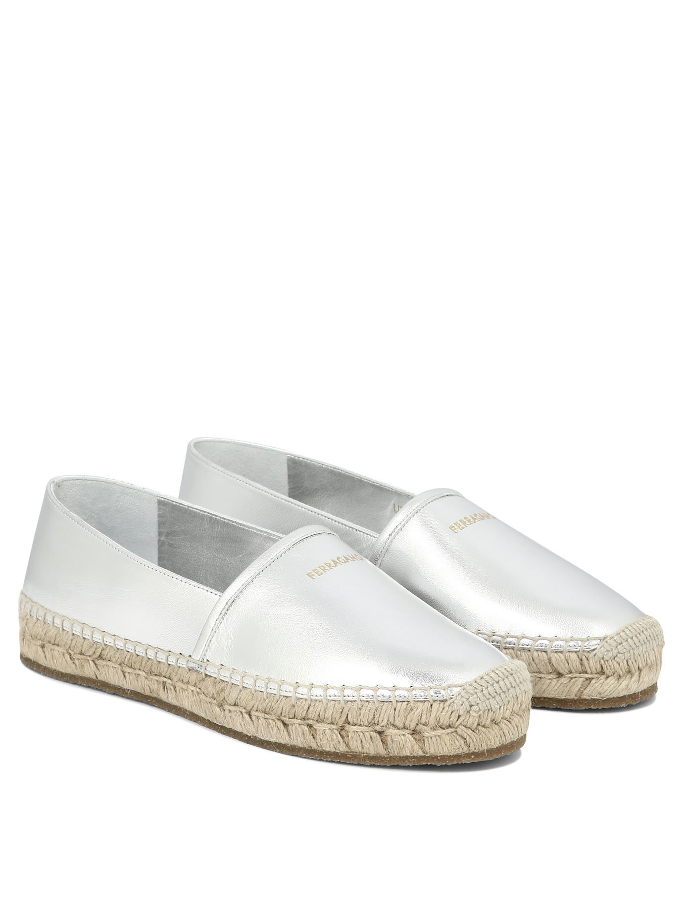 20240315130345355_S24---ferragamo---0770532_4_P.JPG