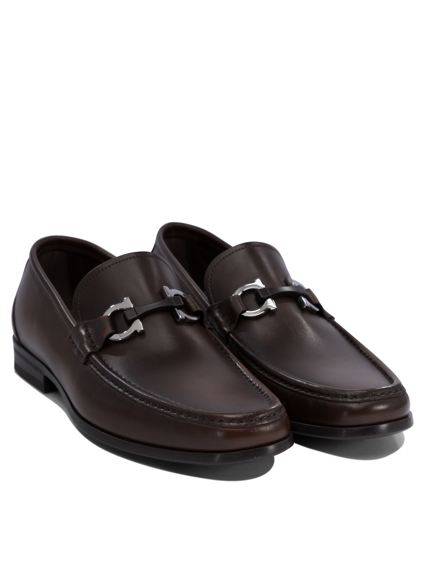 20250127200428903_S25---ferragamo---0778787_1_P.JPG