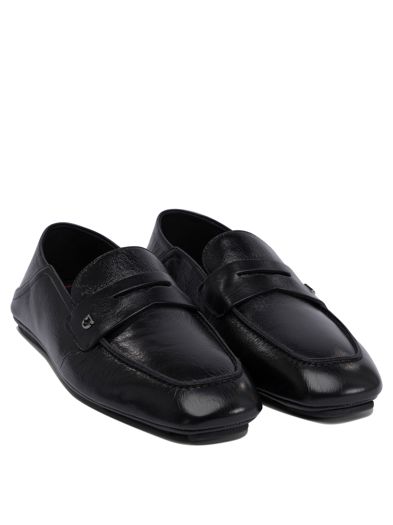 20250127200442324_S25---ferragamo---0778873_1_P.JPG