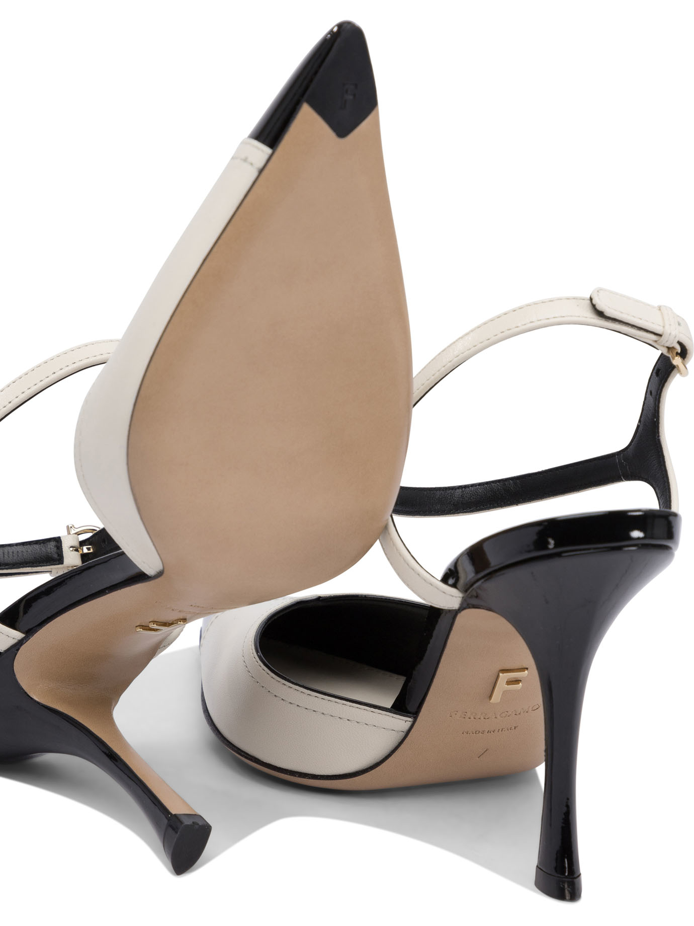 20250127200458515_S25---ferragamo---0779820_4_P.JPG