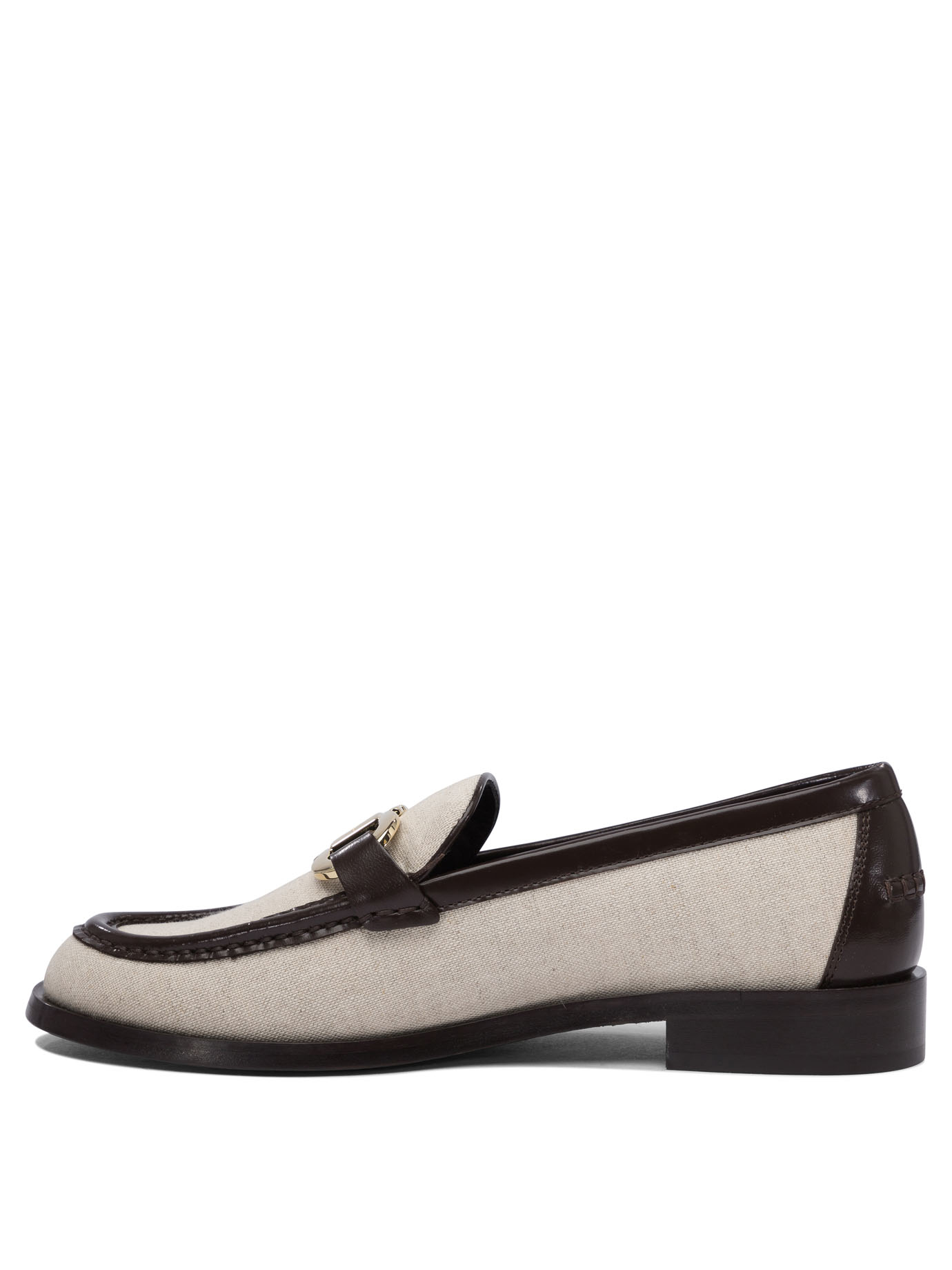 20250127200459246_S25---ferragamo---0780046_2_P.JPG