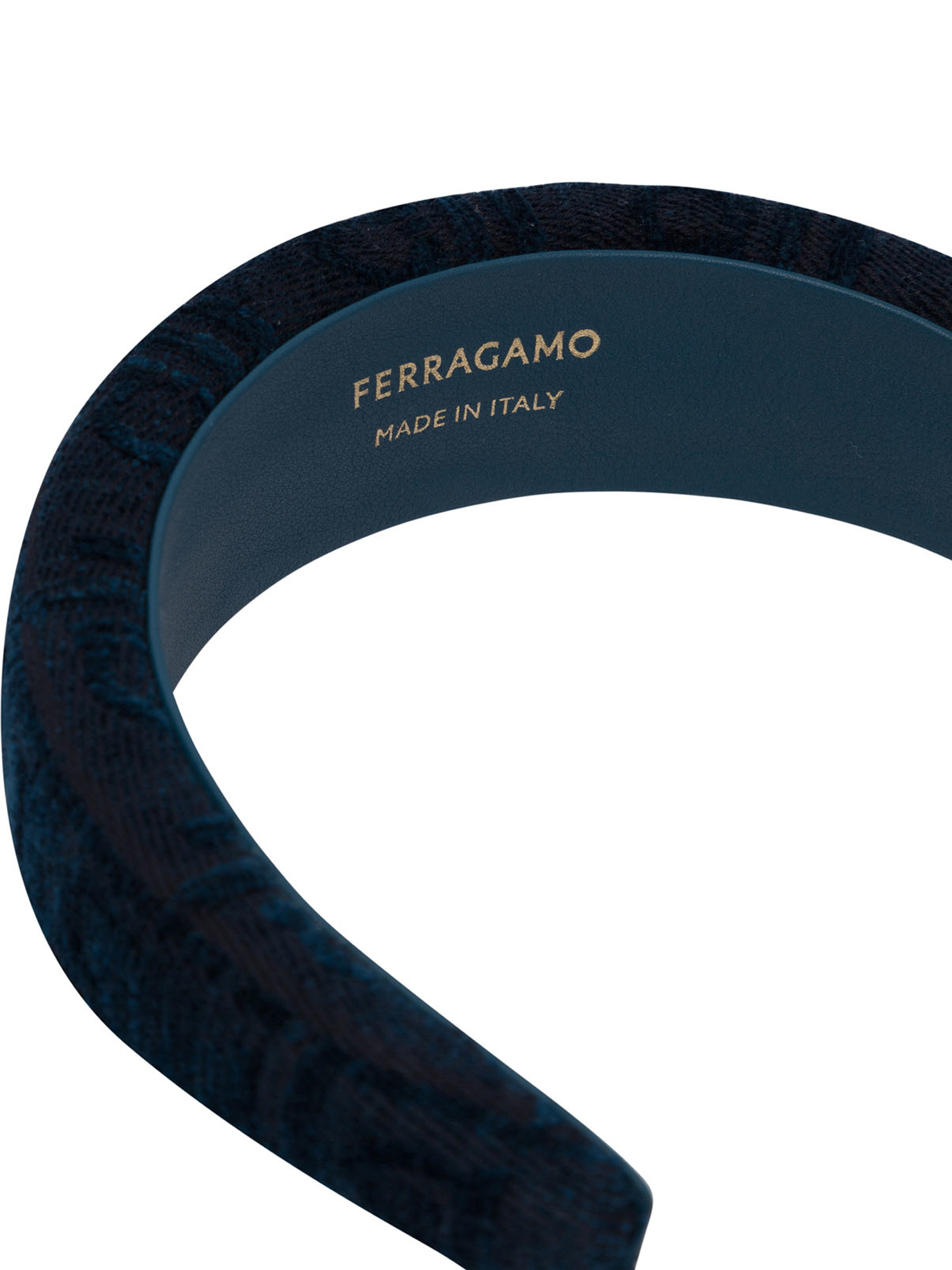20250128123316213_S25---ferragamo---0781476_1_P.JPG