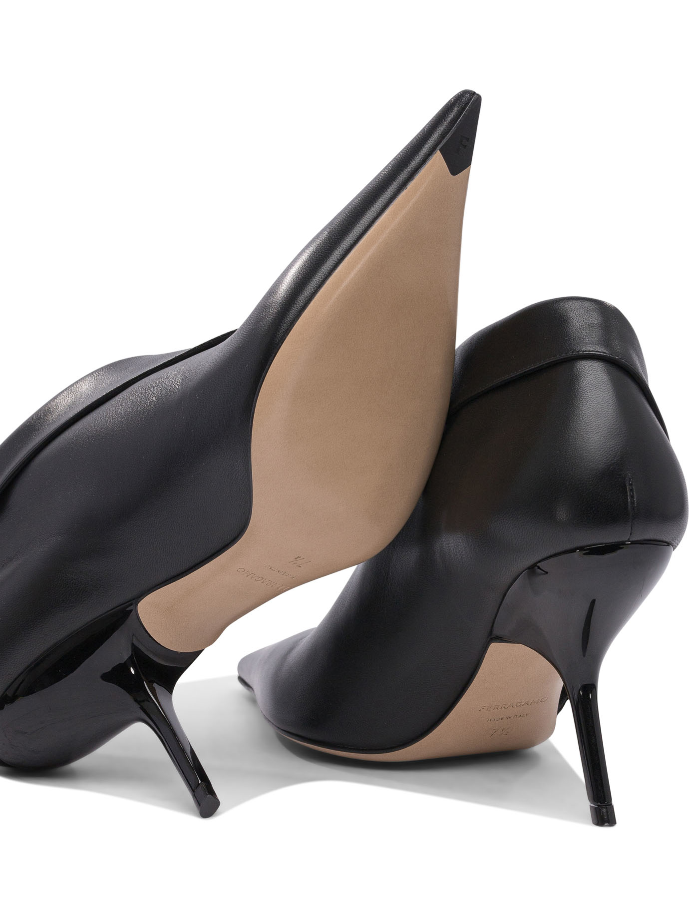 20250228125052106_S25---ferragamo---0782376_4_P.JPG
