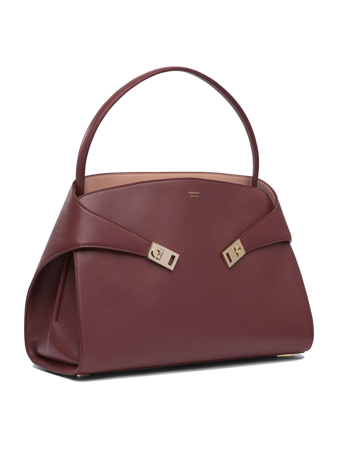 20250325123303295_S25---ferragamo---0782635_1_P.JPG