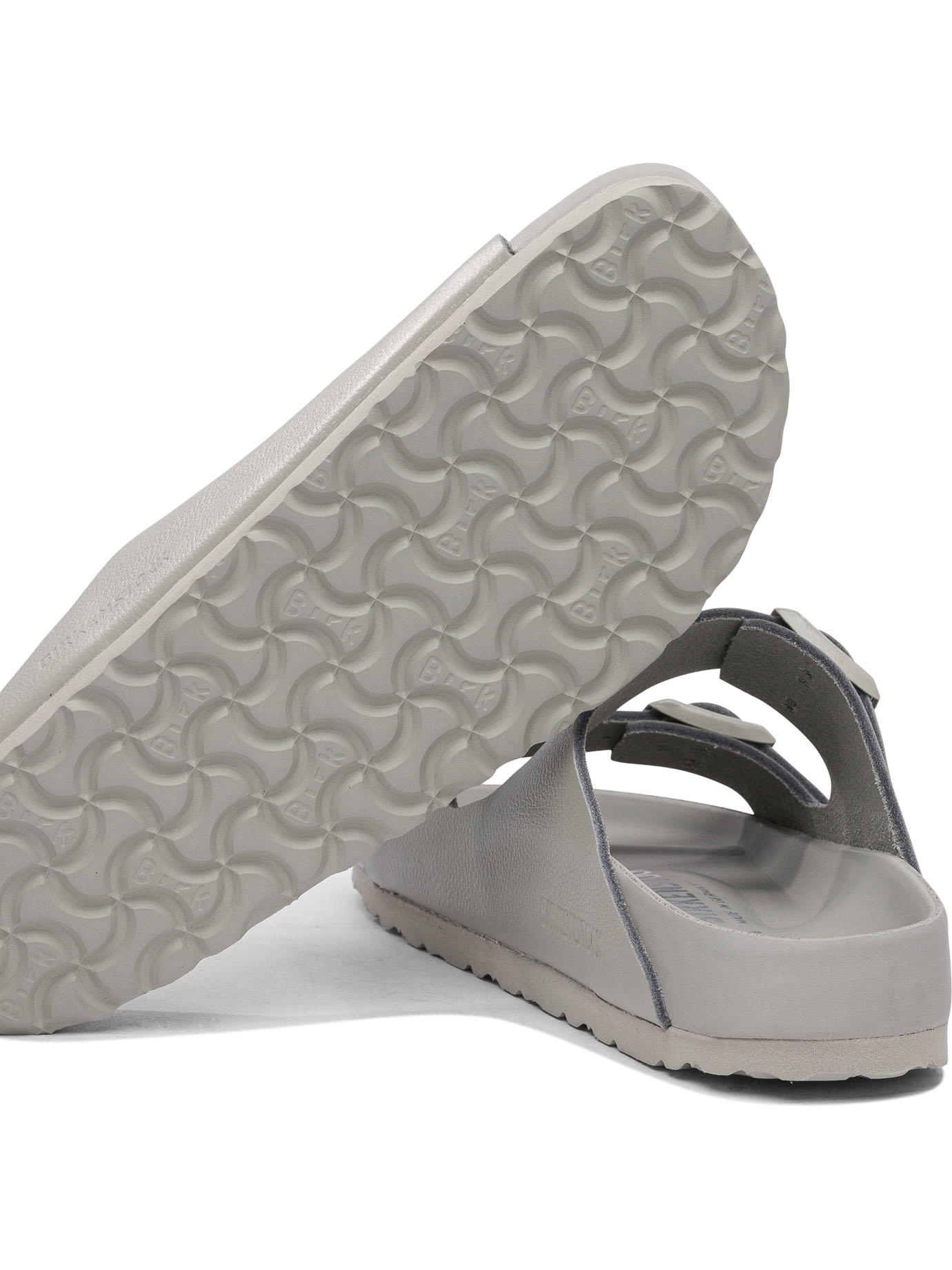 20250304123045161_S25---birkenstock---1026807MINERAL GRAY_4_P.JPG
