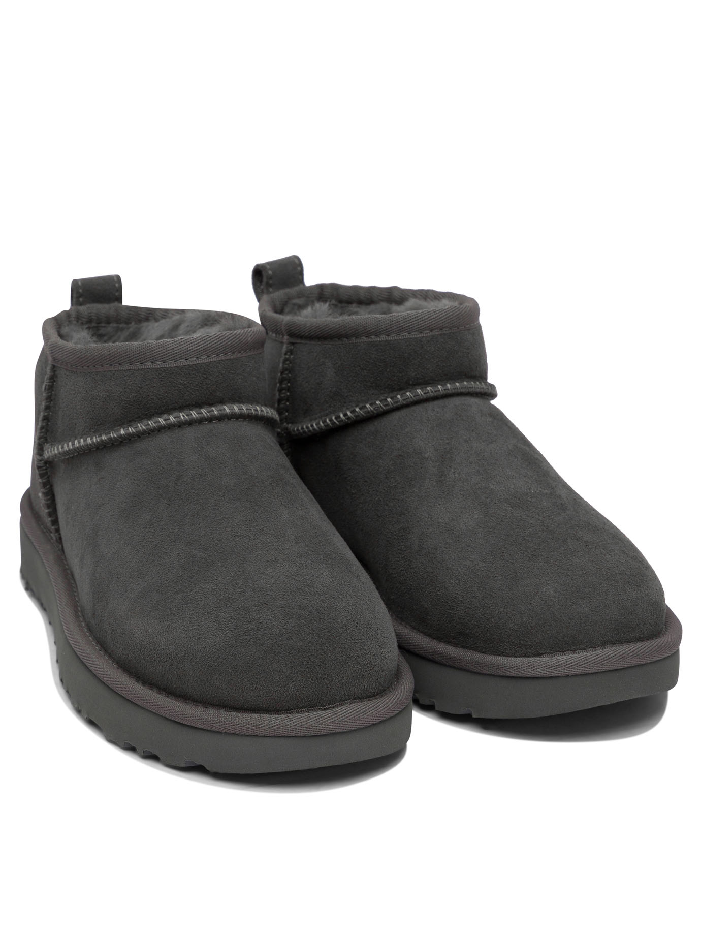 20250204201633077_W24---ugg---1116109GREY_1_P.JPG