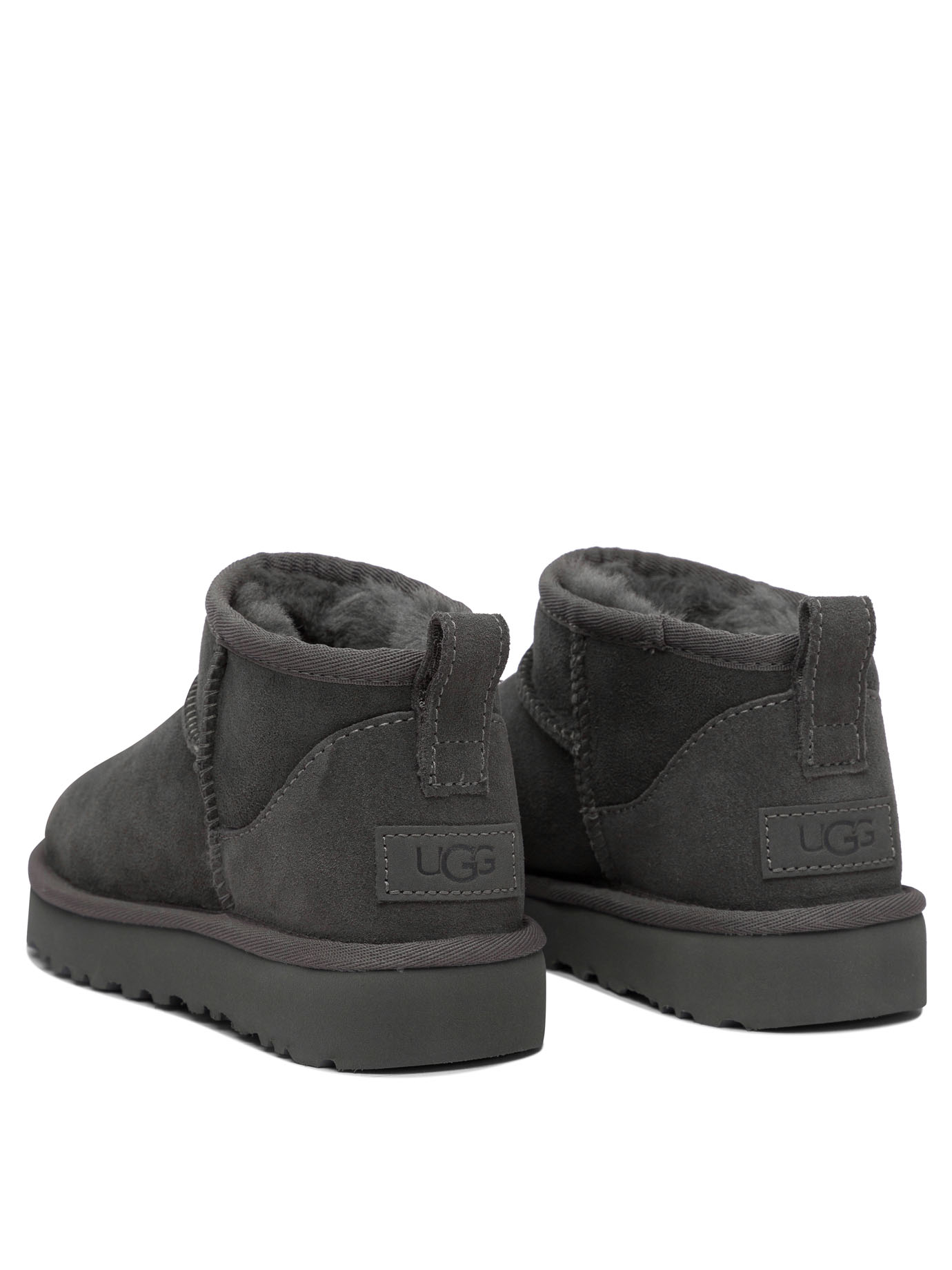 20250204201633576_W24---ugg---1116109GREY_3_P.JPG