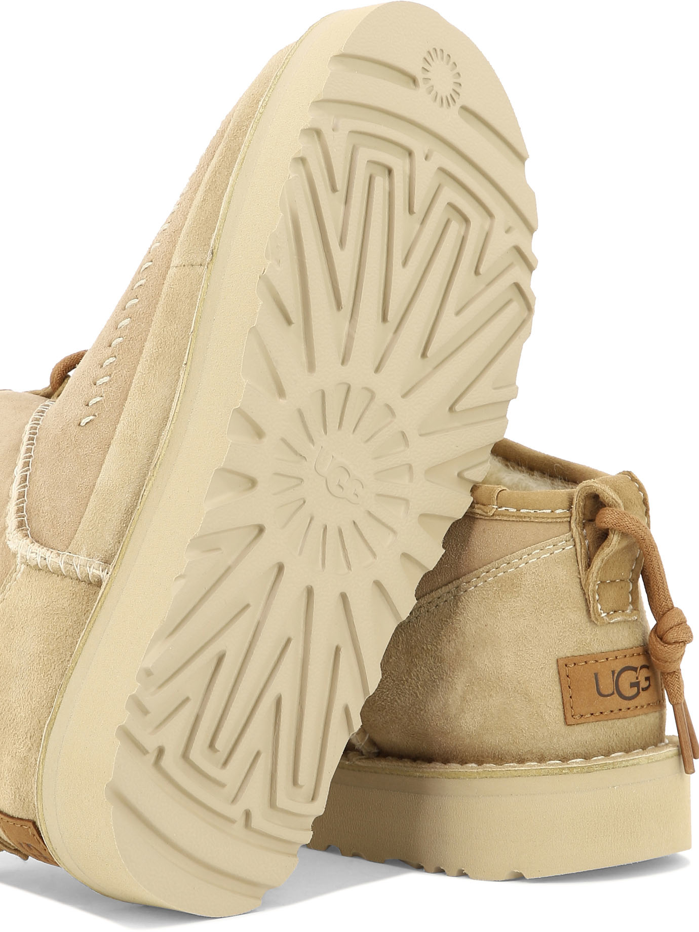20250114202124890_S25---ugg---1152953SAN_4_P.JPG