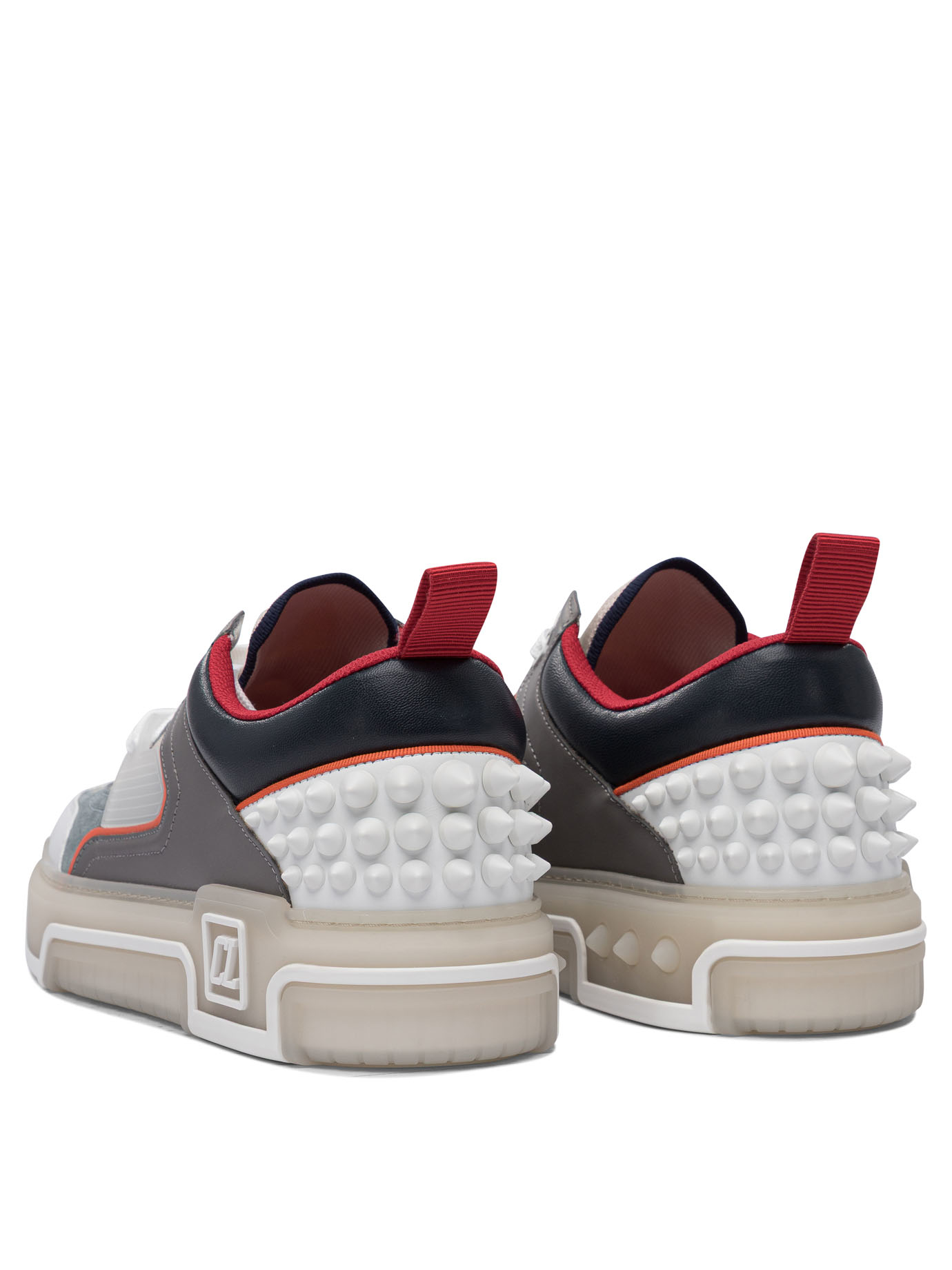 20250217200431263_S25---christian louboutin---12505136981_3_P.JPG