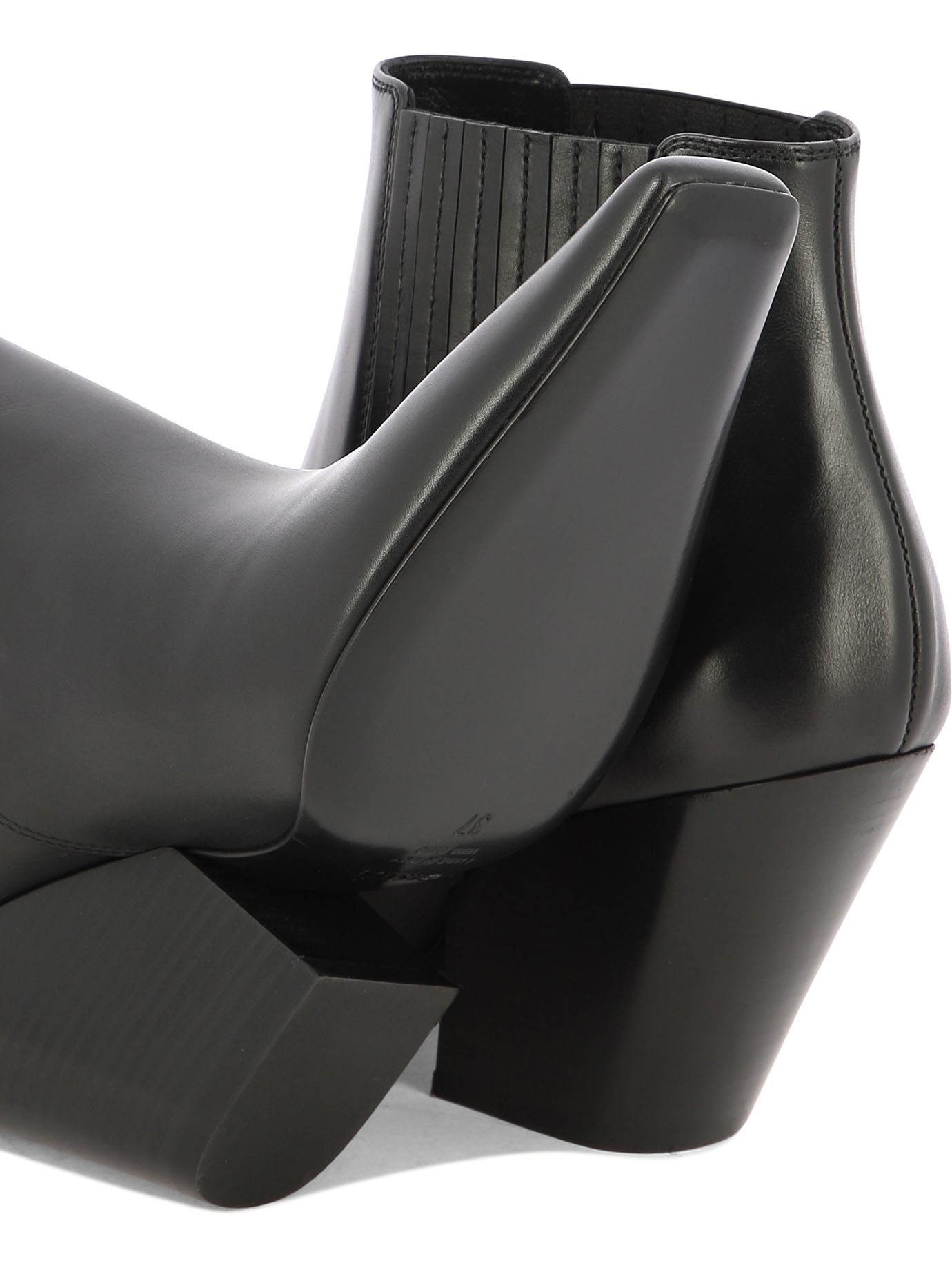 20230902123925241_W23---casadei---1R444W0801LOVE9000_4_P.JPG