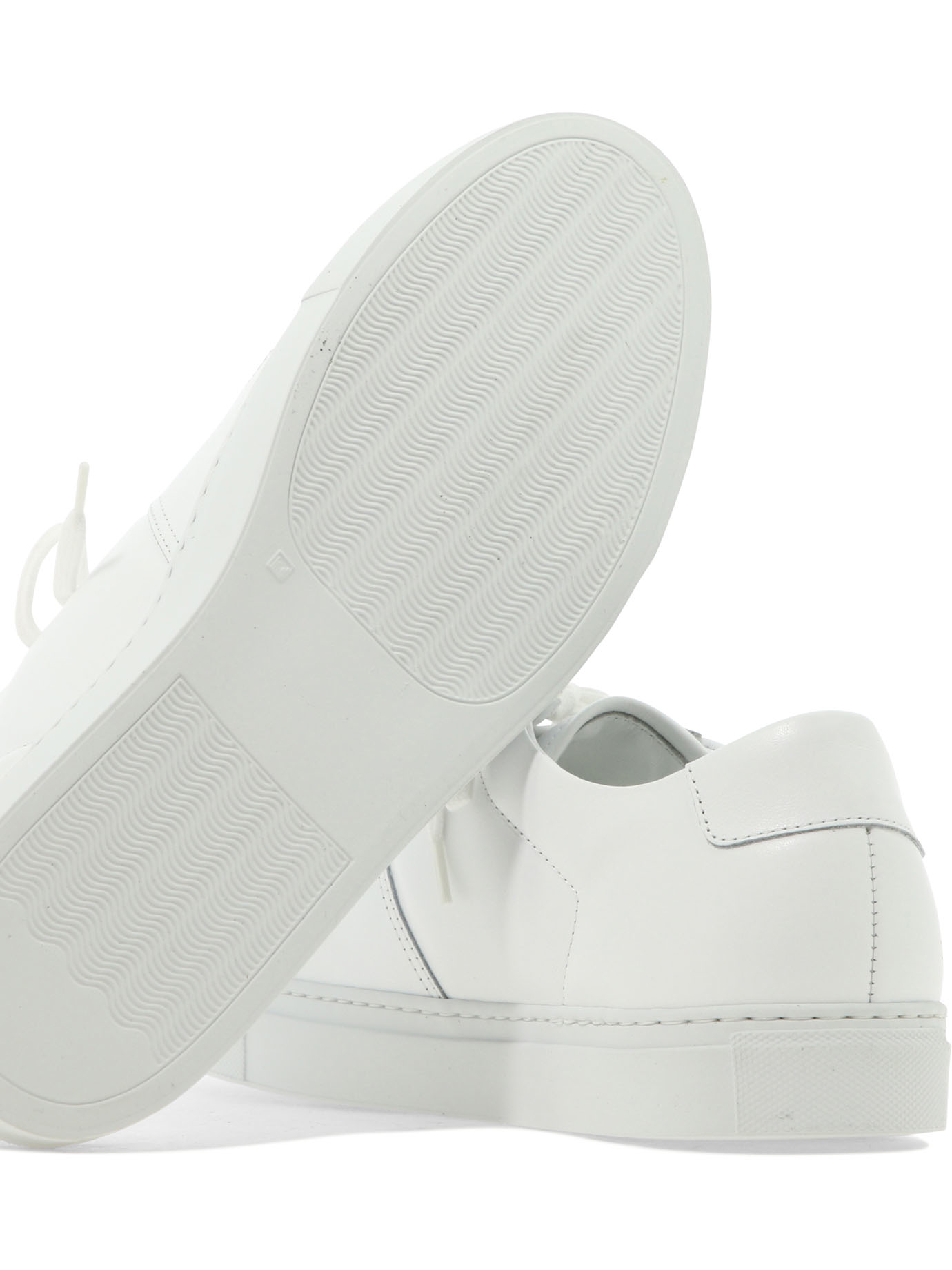 20250129201637118_S25---common projects---21550506_4_P.JPG
