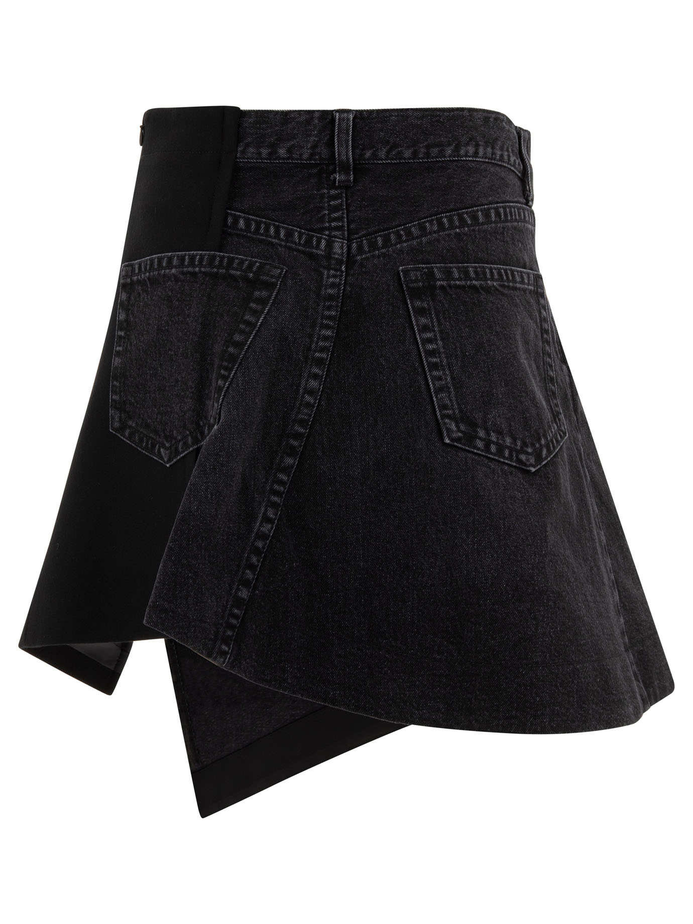 20240723091618582_W24---sacai---24-07352001_1_P.JPG