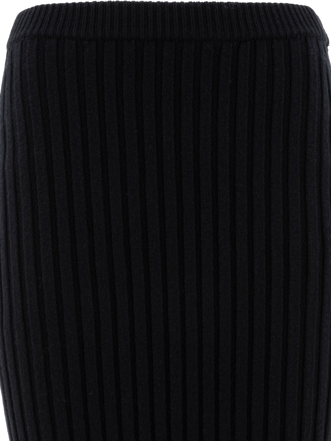 20241002193312425_W24---max mara---2421306033600SETA005_2_P.JPG