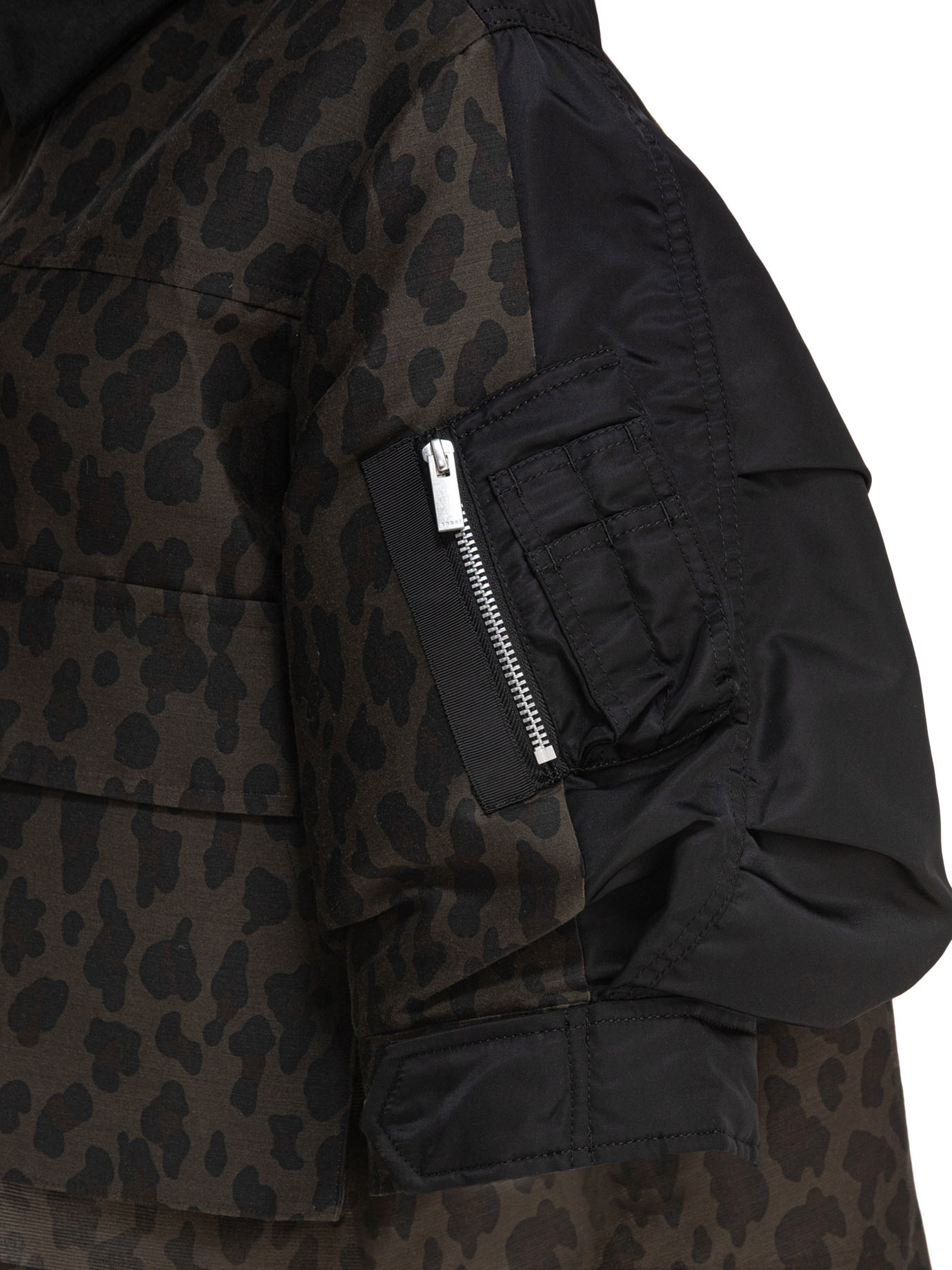 20250326202123089_S25---sacai---25-07898602_3_P.JPG