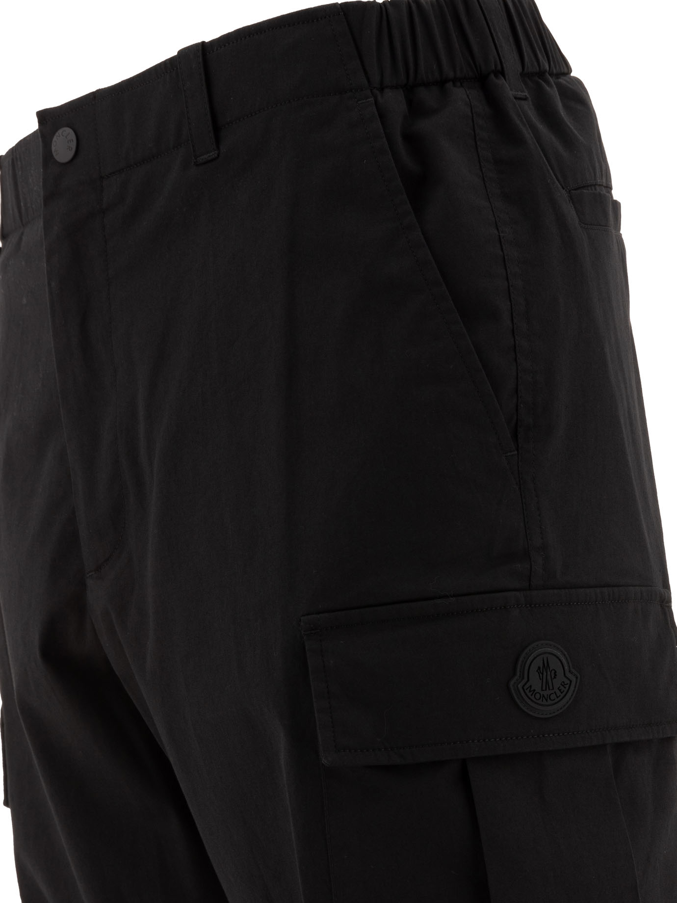 20250211123423366_S25---moncler---2A00001-598C9999_3_P.JPG