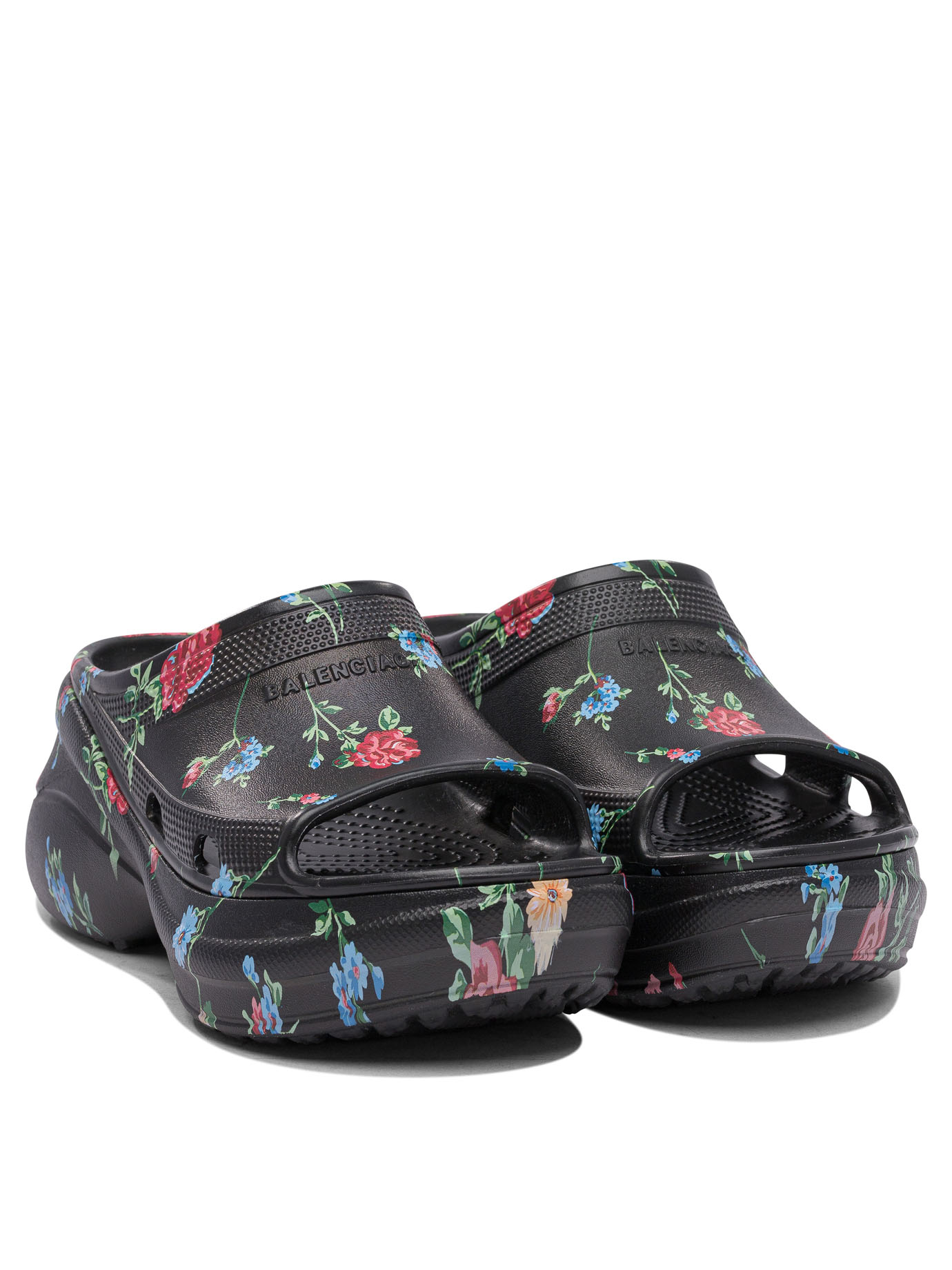 20250403145231039_S25---balenciaga---677389W1S8G8154_1_P.JPG