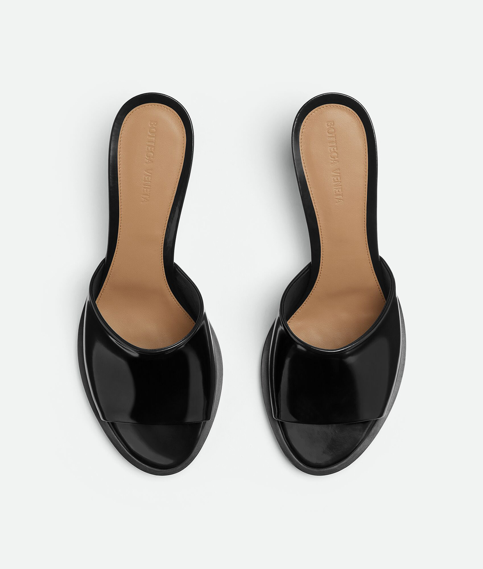 20250403145608619_W24 CO---bottega veneta---787037V4BO01000_3_P.JPG