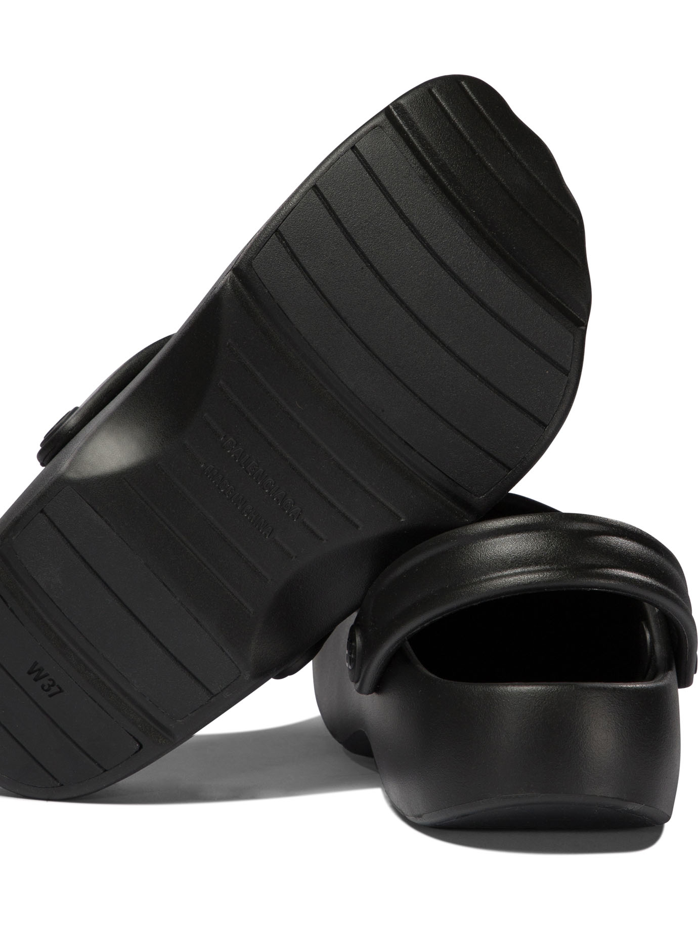 20240610111633771_W24---balenciaga---789637W3SU11000_4_P.JPG