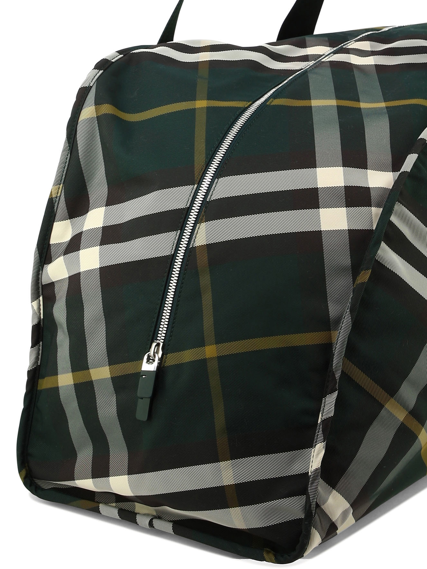 20240327203155428_S24---burberry---8083439_3_P.JPG