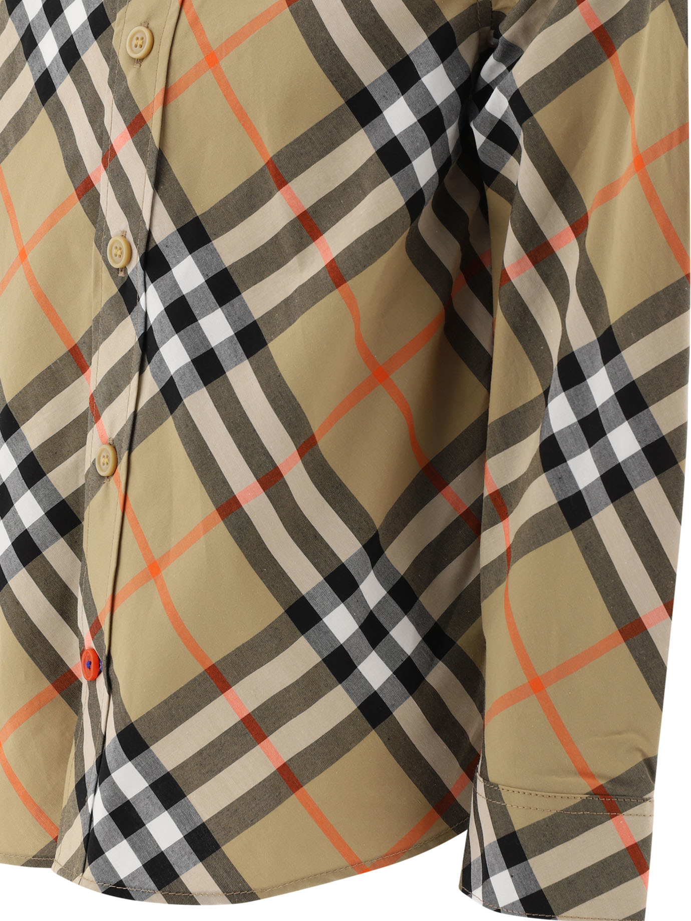 20241127201706021_S25---burberry kids---8088966_3_P.JPG