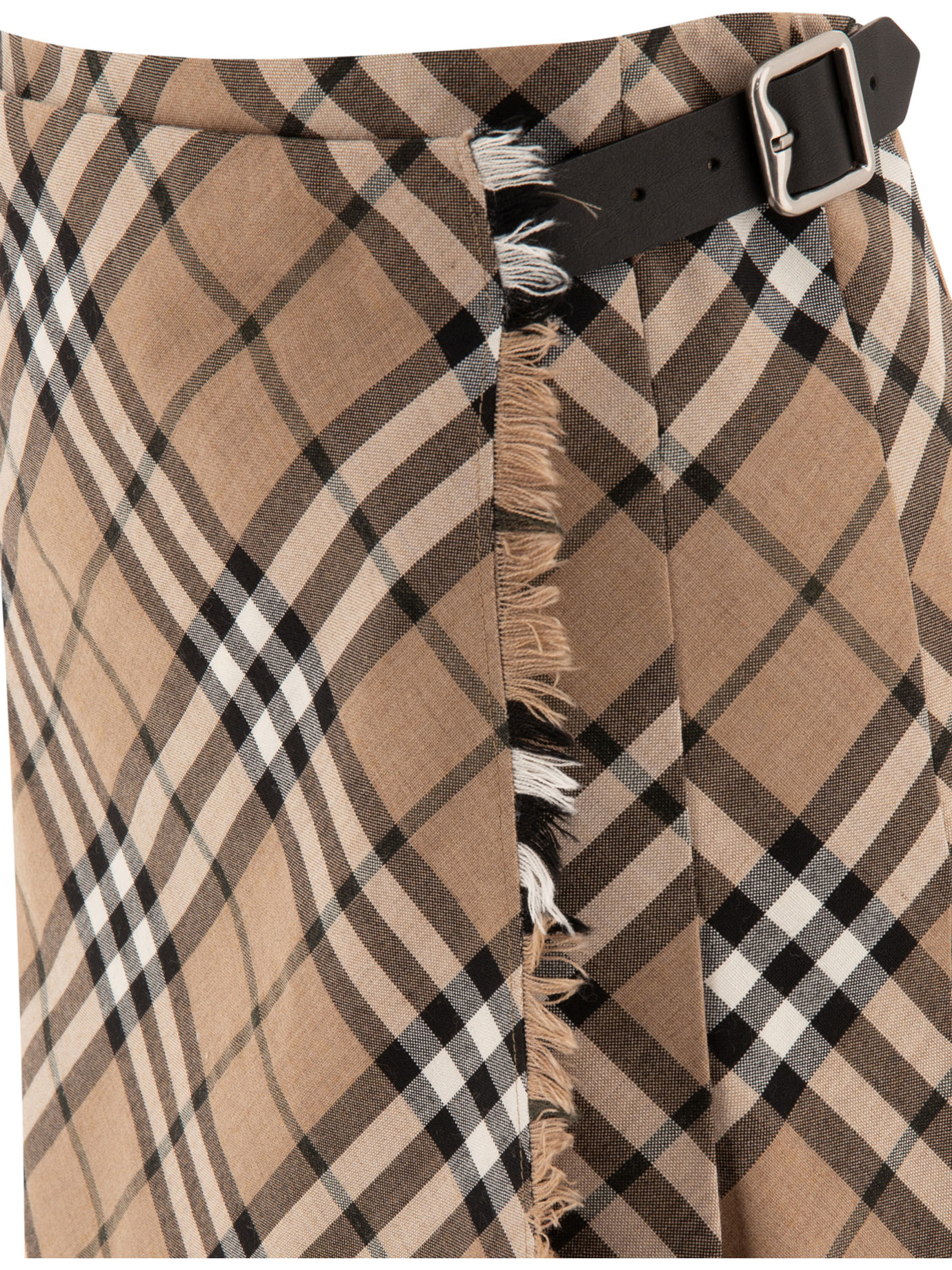 20240725193341497_W24---burberry---8095396_3_P.JPG