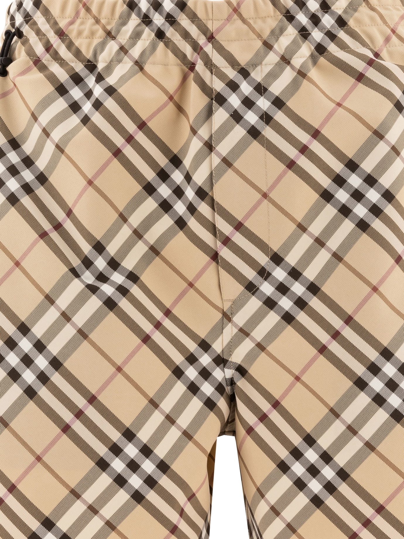 20241228200246304_S25---burberry---8102231_2_P.JPG
