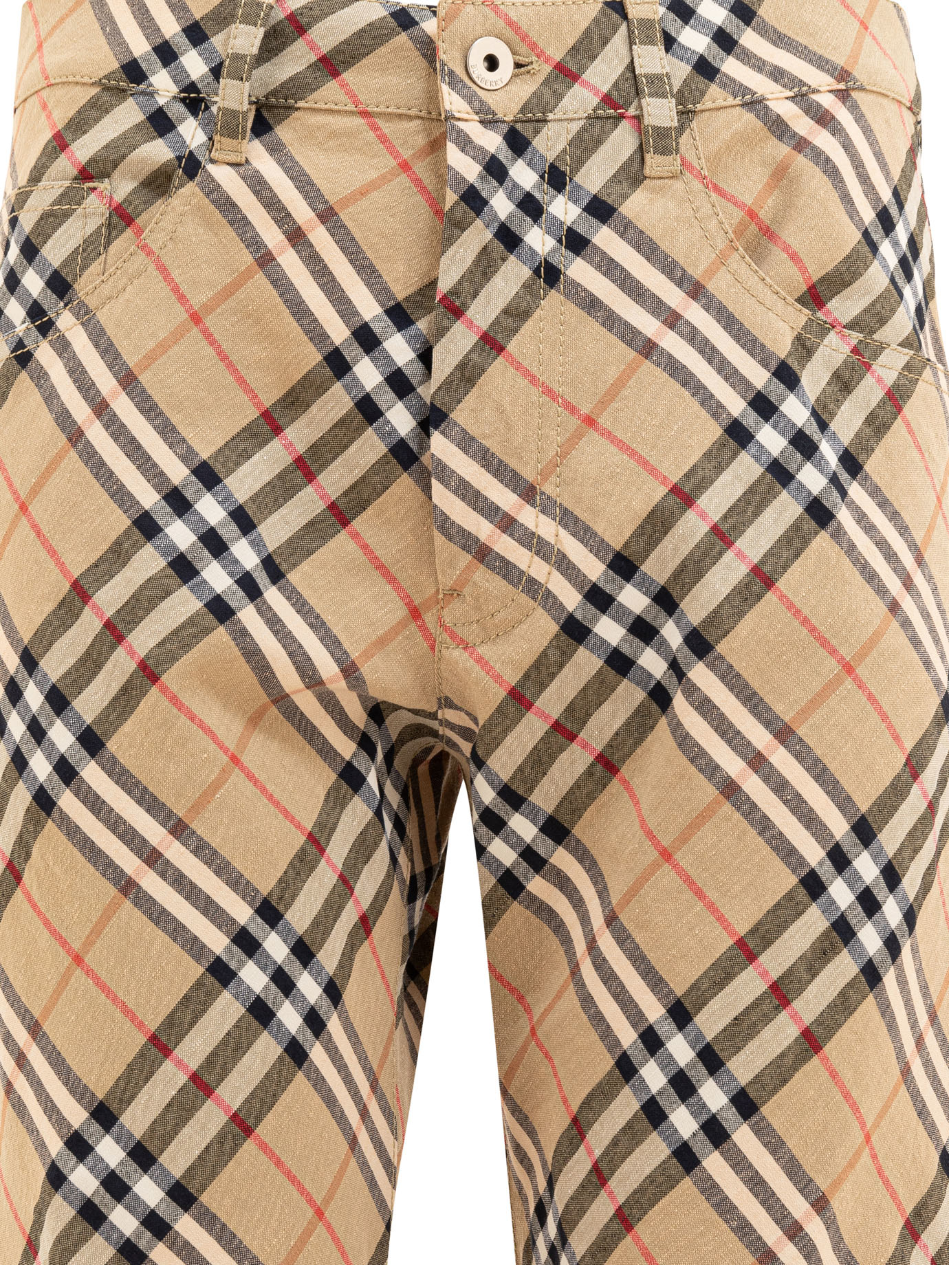 20250210201542942_S25---burberry---8104570_2_P.JPG