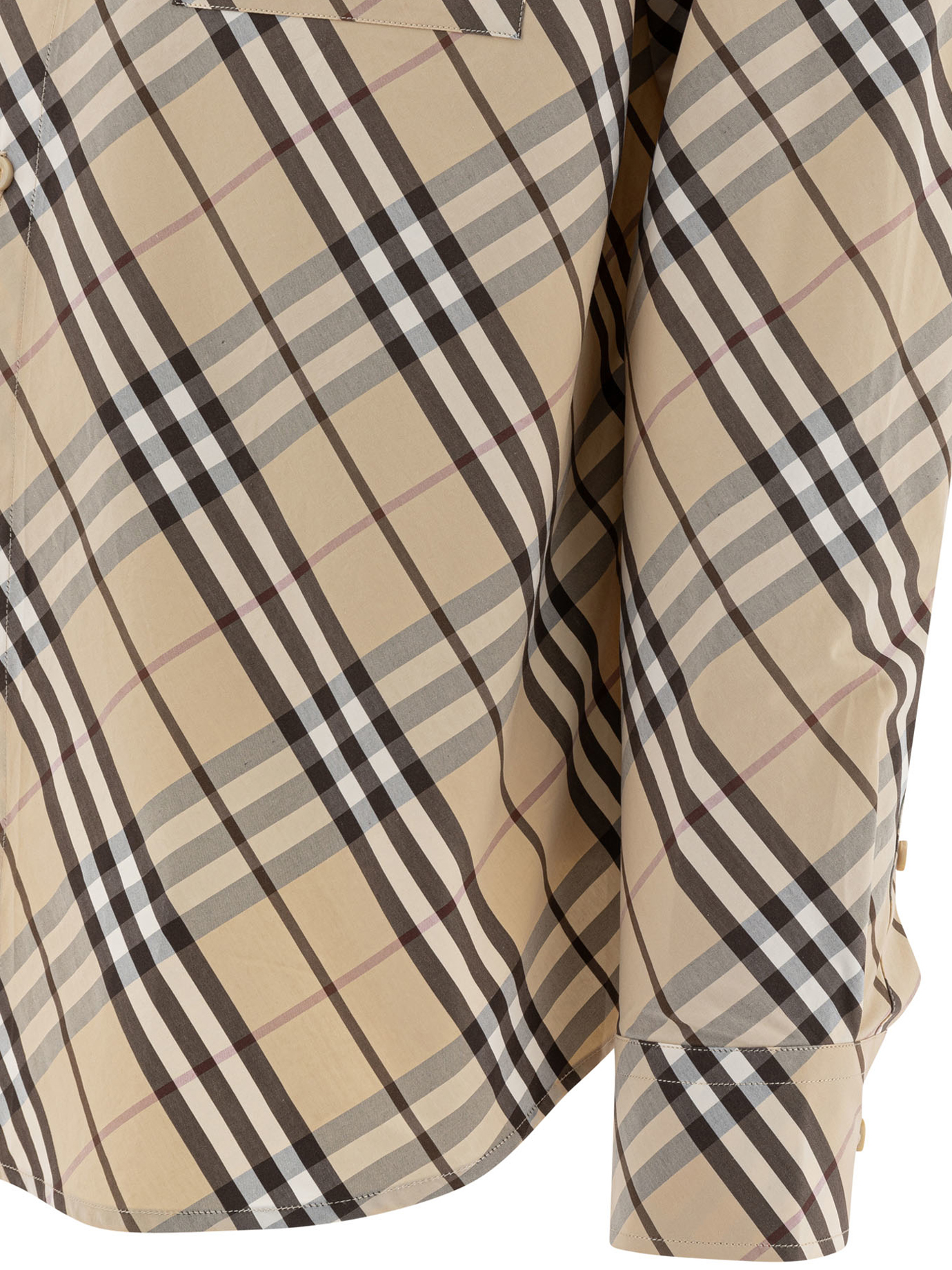 20250212201742385_S25---burberry---8105202_3_P.JPG
