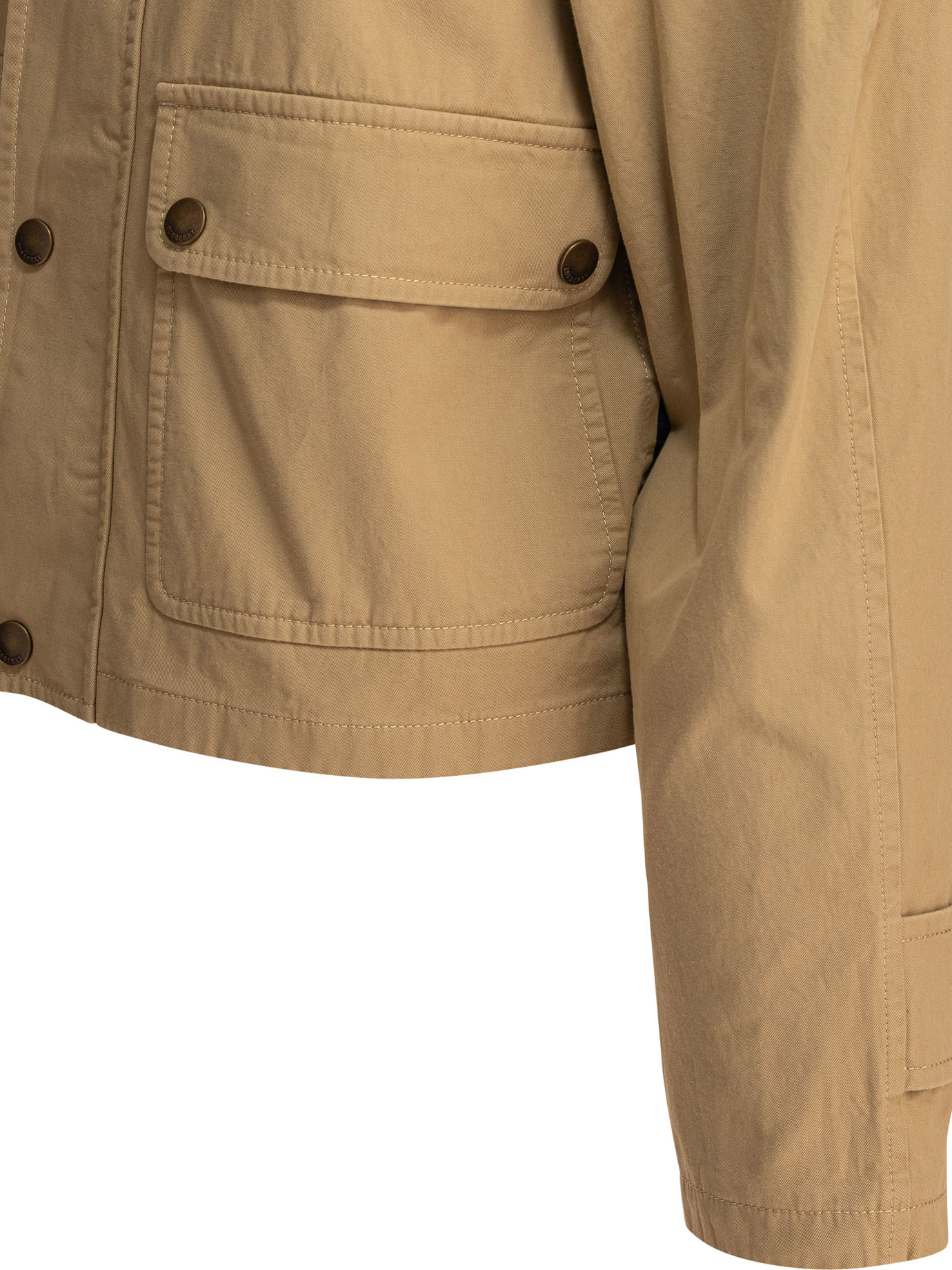 20250221200159530_S25---burberry---8105513_3_P.JPG